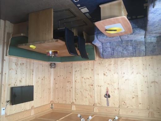 Wohnzimmer untere Wohnung 