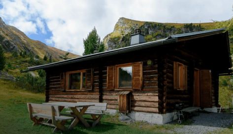 Almhütten / Ferienhäuser