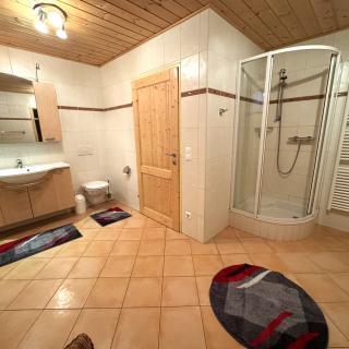 IMG_1514 Duschbad 3 mit WC im KG.