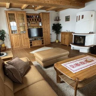 IMG_0104 Wohnzimmer mit Kamin IMG_0104 Wohnzimmer mit Kamin