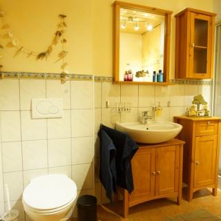 Badezimmer unten - Bild 12