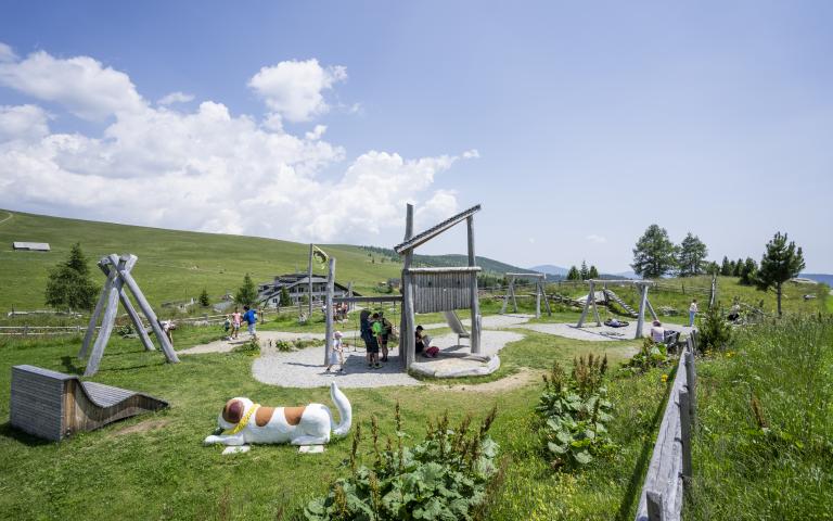 276-4957-print_HeidiHotel_Falkert_2023_by_Gert_Perauer