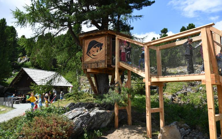 30J_HeidiAlm_268_ 30J_HeidiAlm_268_